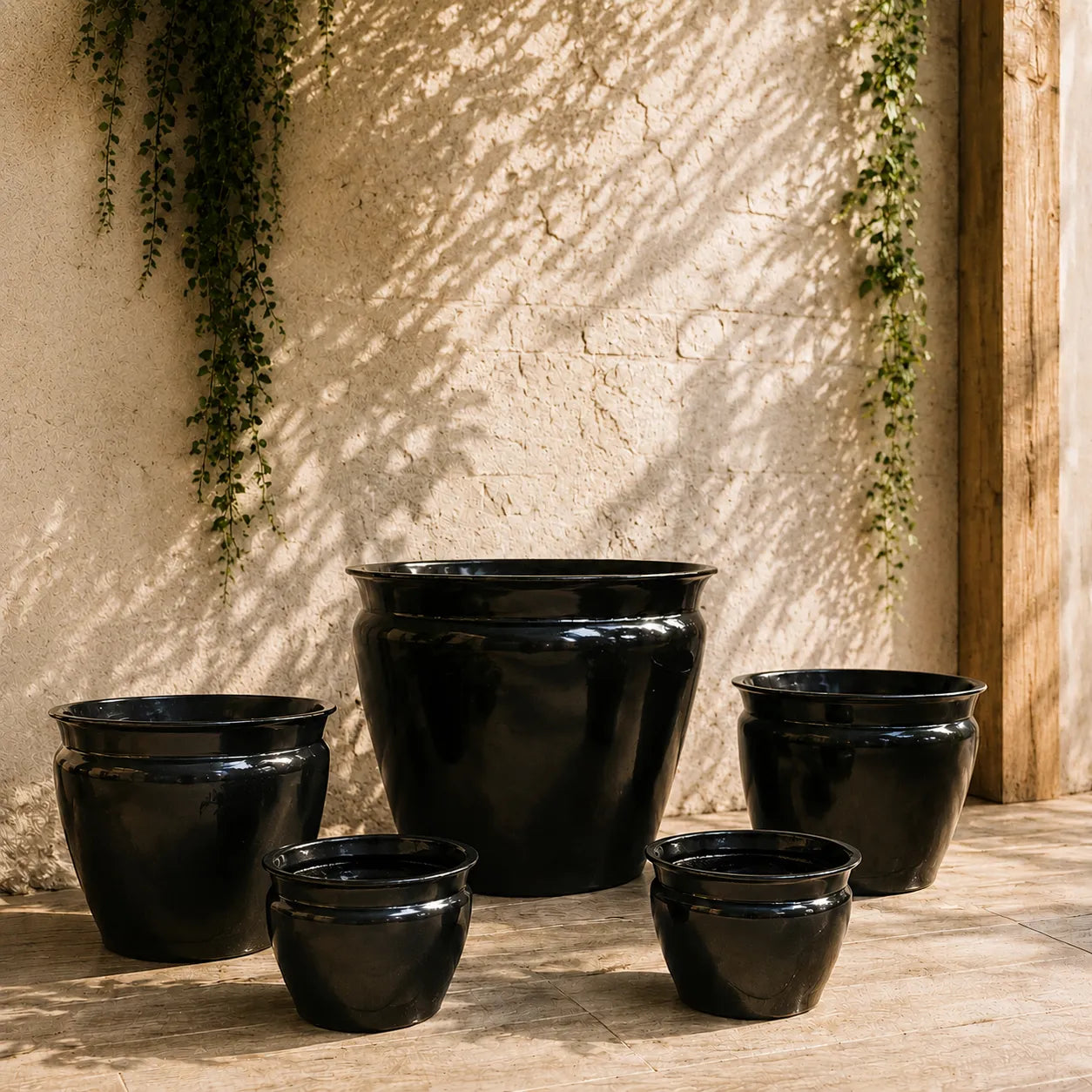 Round Planter Dark Brown Colour Set of 5