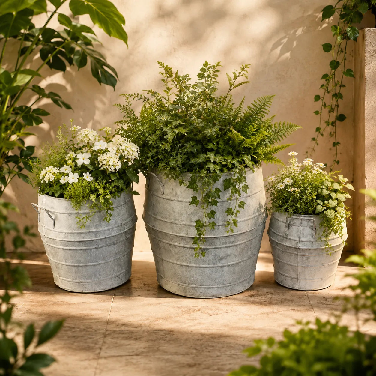 Round Planter White Colour Set of 3