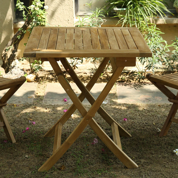 Nottingham Square Table With Parabola folding