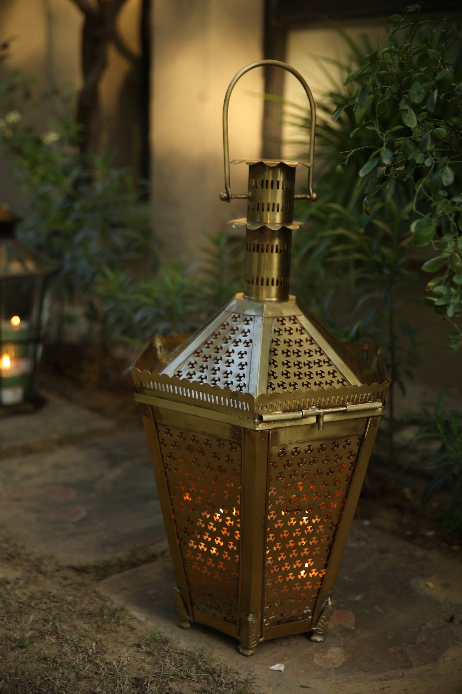 Morrocan Lanterns Satin Brass Finish – Earth Garden